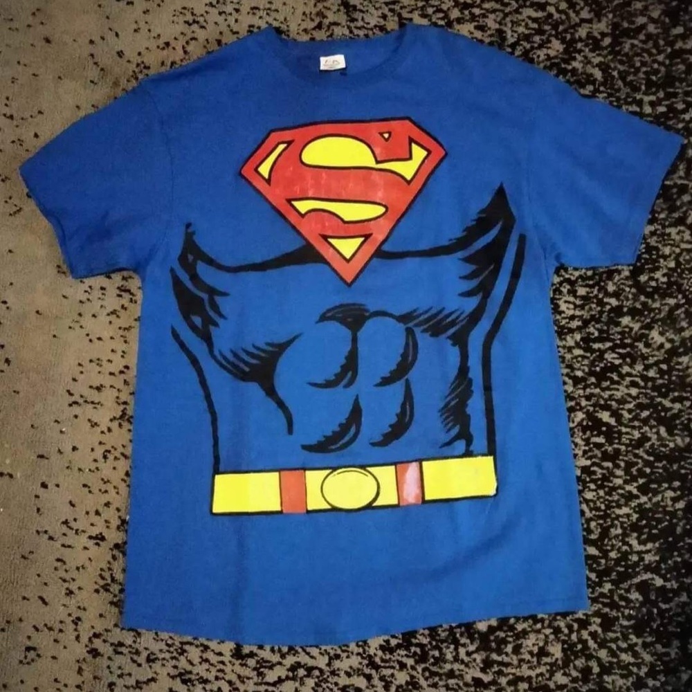 Superman Tshirt with Cape (Large)